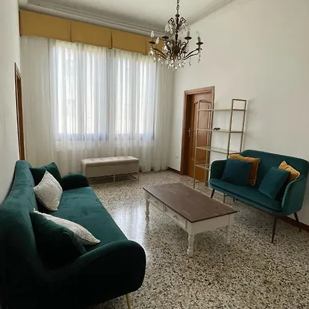 Residenza Stardust With Canal View Apartmán *