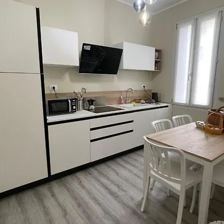 Residenza Stardust With Canal View Apartmán *